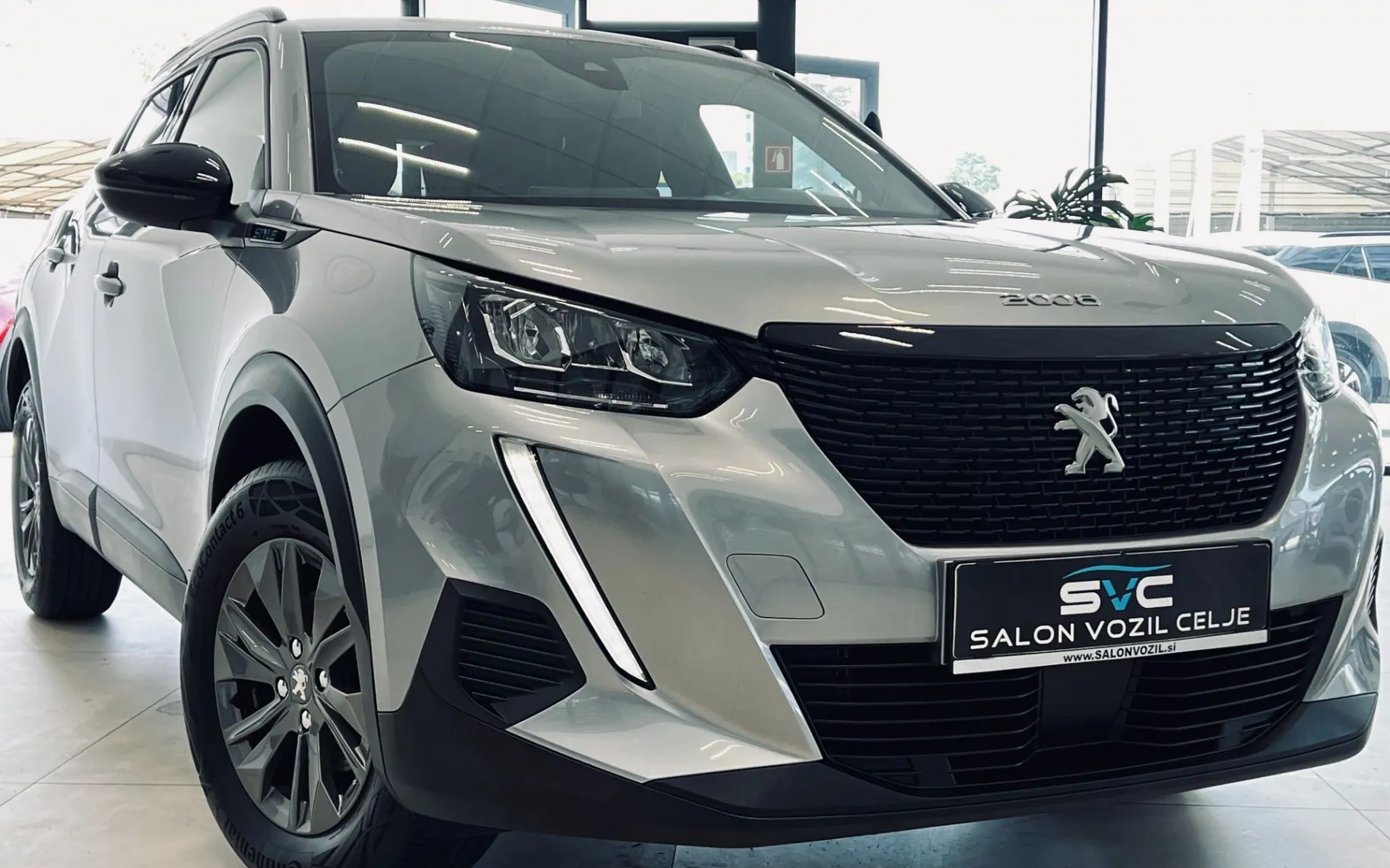 Zunanja slika - Peugeot 2008 - 1,2 PureTech 100 S&S Allure - 5