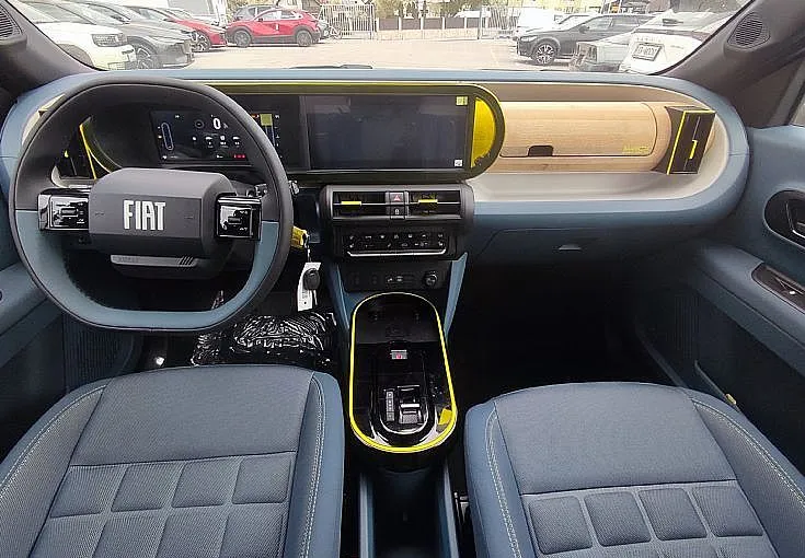 Zunanja slika - Fiat Grande Panda - 1.2 110 e-Hybrid La Prima AT - 4