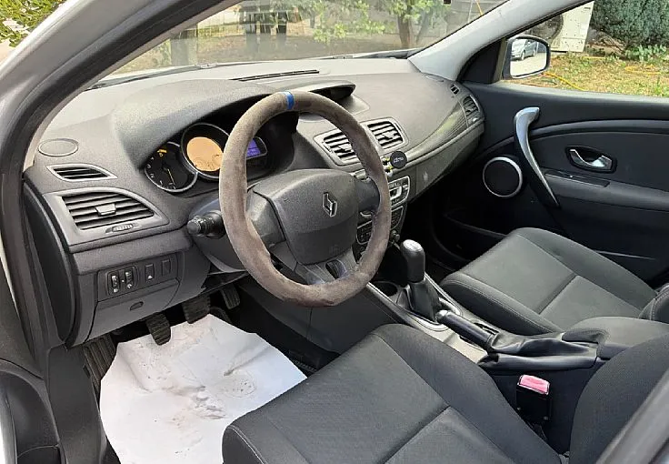 Zunanja slika - Renault Mégane - Megane Grandtour 1.5 dCi GT-line - 9