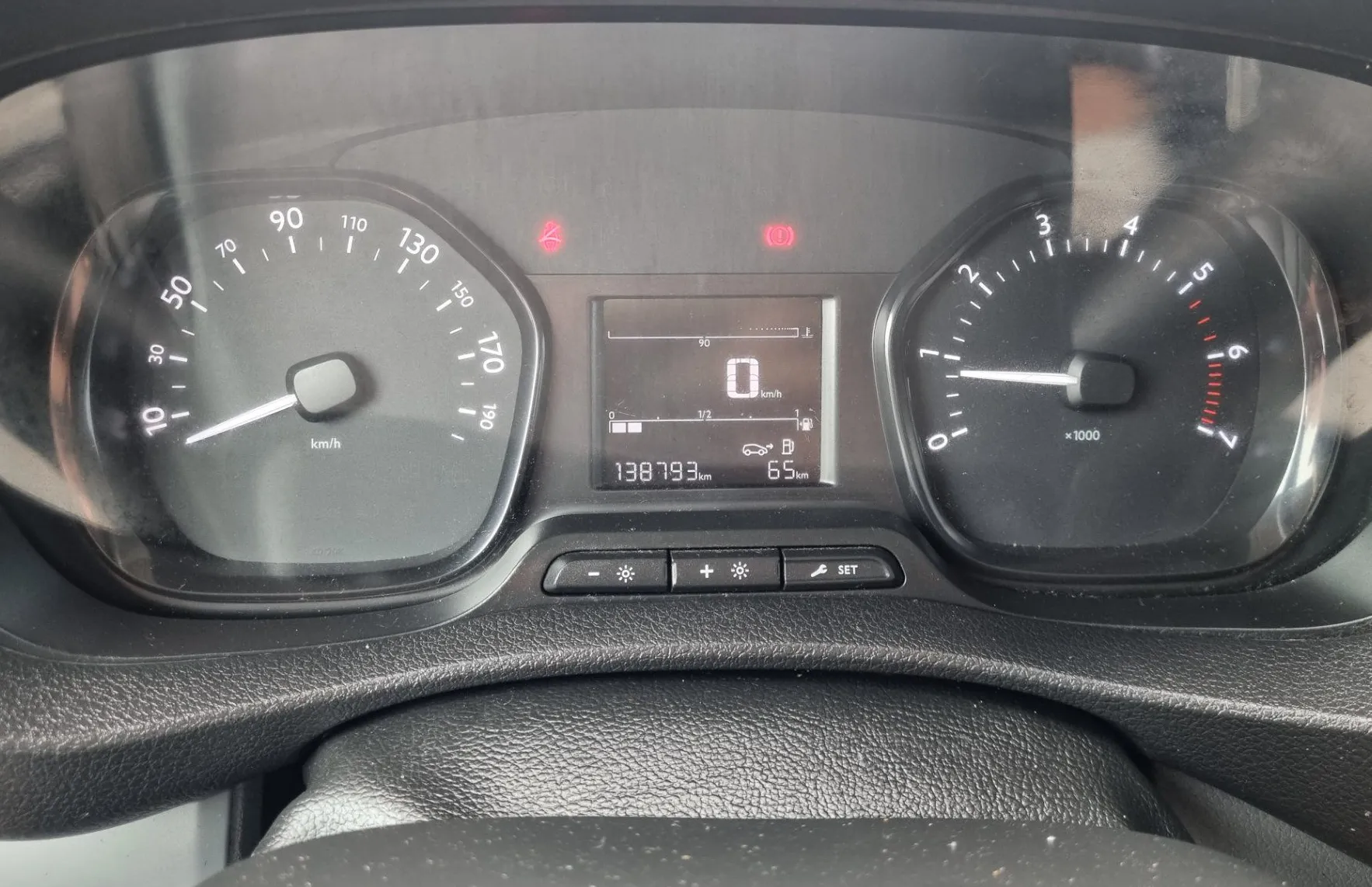 Zunanja slika - Toyota Proace - 2.0d L3 - 19