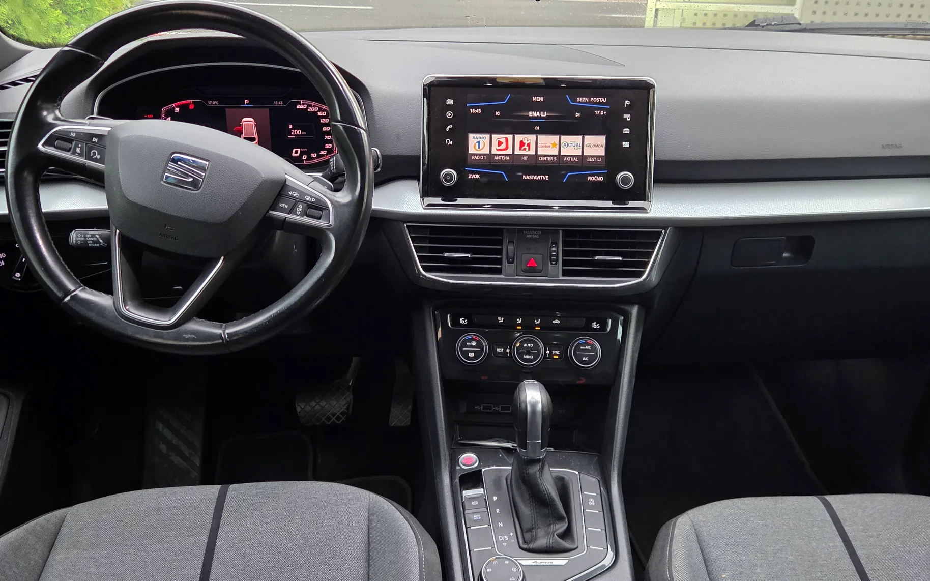 Notranja slika - Seat - Tarraco 4Drive 2,0 TDI Style DSG - 7