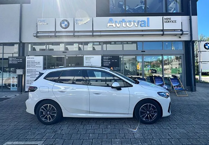 Zunanja slika - BMW Serija 2 - Active Tourer: 218d M sport  Avt.  I HEAD UP - 2