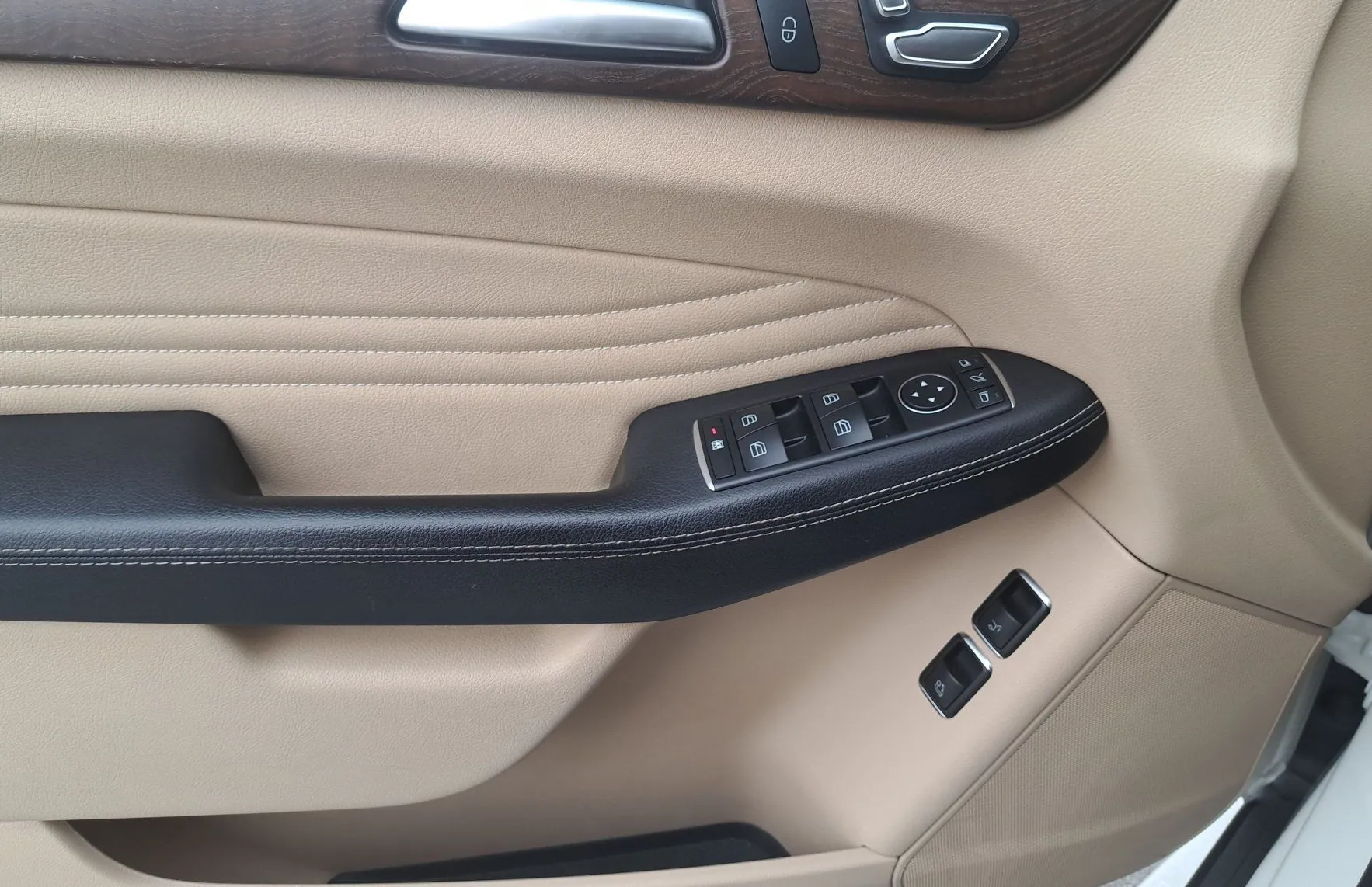 Zunanja slika - Mercedes-Benz GLE-Razred - GLE coupe GLE Coupe 350 d 4MATIC Avt. - 17