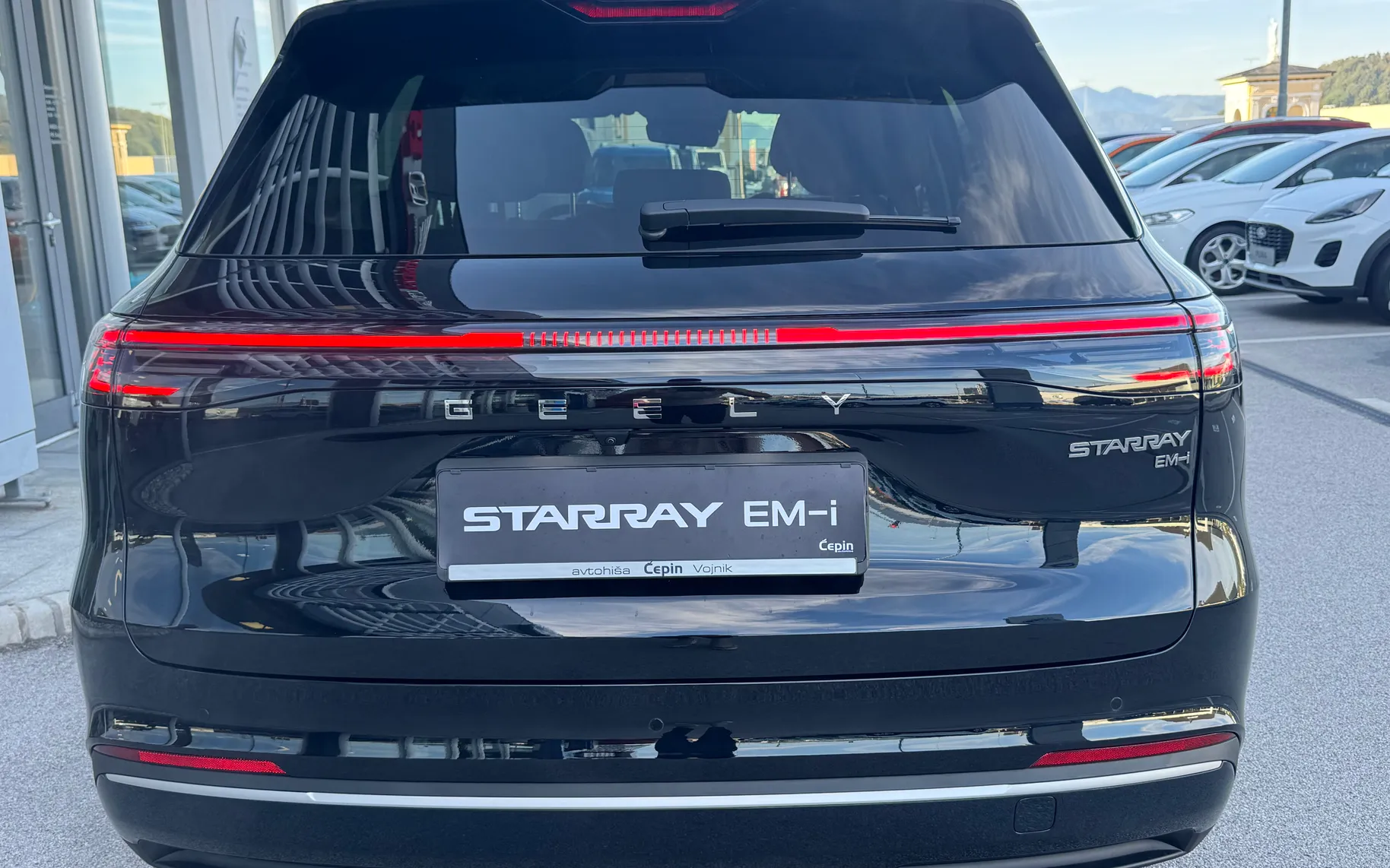 Zunanja slika - Geely StarRay - EM-i Plug-In Hybrid 1.5 Pro Avt. - 6
