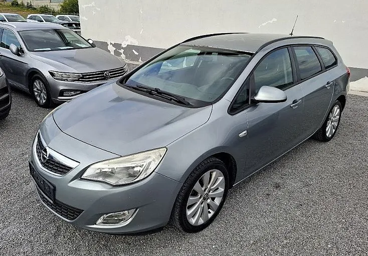 Zunanja slika - Opel Astra - ST 1.7 CDTI 110KM -12.2025 opravljen veliki servis - 1
