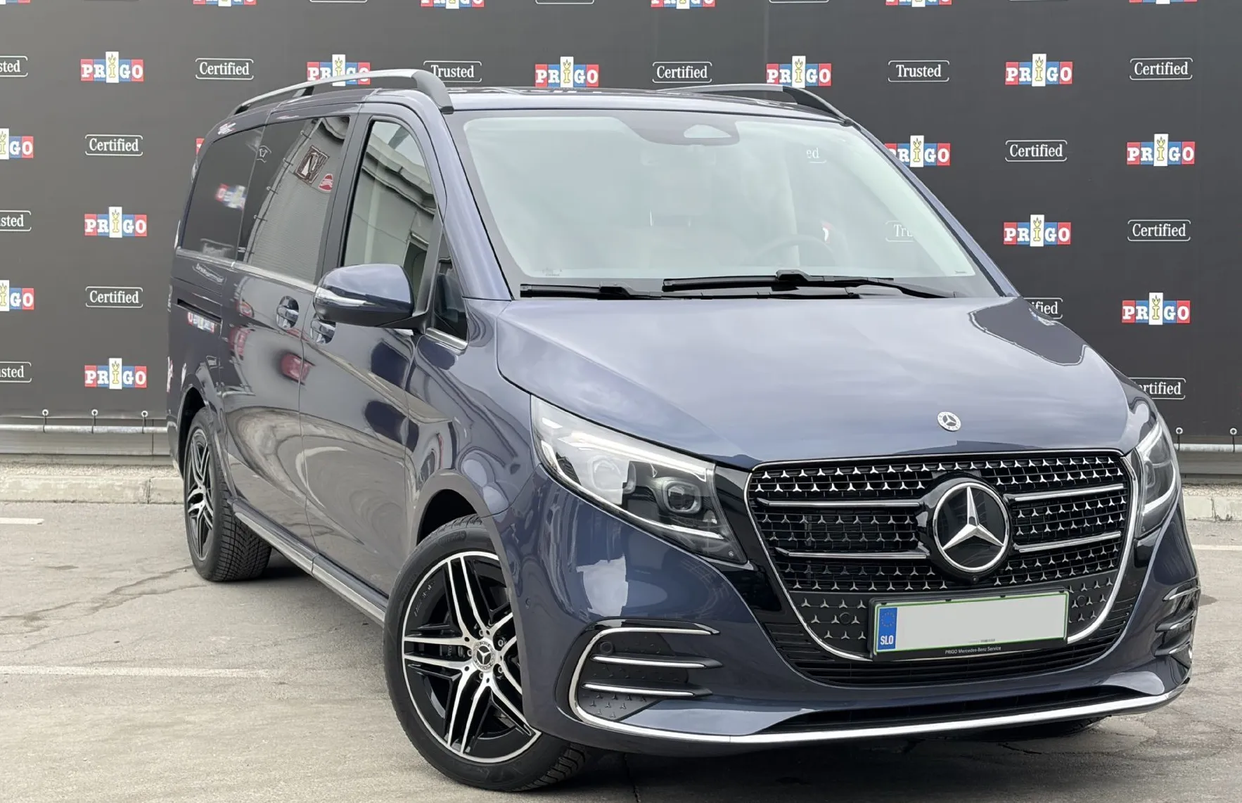Zunanja slika - Mercedes-Benz V-Razred - V300d 4MATIC AMG Line Avt. - N1 tovorni 5 sed. - 1