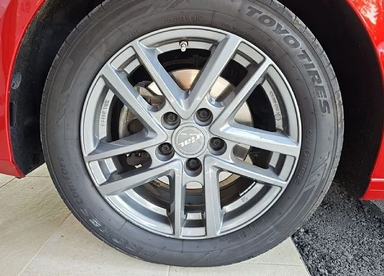 Zunanja slika - Renault Mégane - Megane Energy TCe 130 INTENS - SLO POREKLO - 166€ MESEČNO - 16