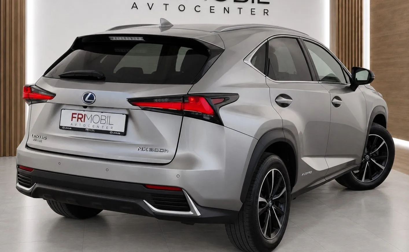 Zunanja slika - Lexus NX - 300h AWD Luxury•GRETJE•HLAJENJE SEDEŽEV•ACC•KAMERA - 3
