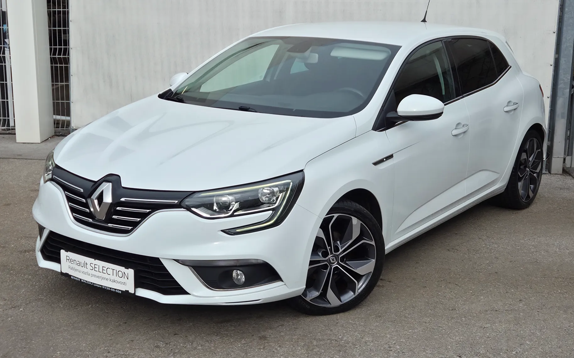 Zunanja slika - Renault Megane Limousine - Intens Berline dCi 110 Energy - 1