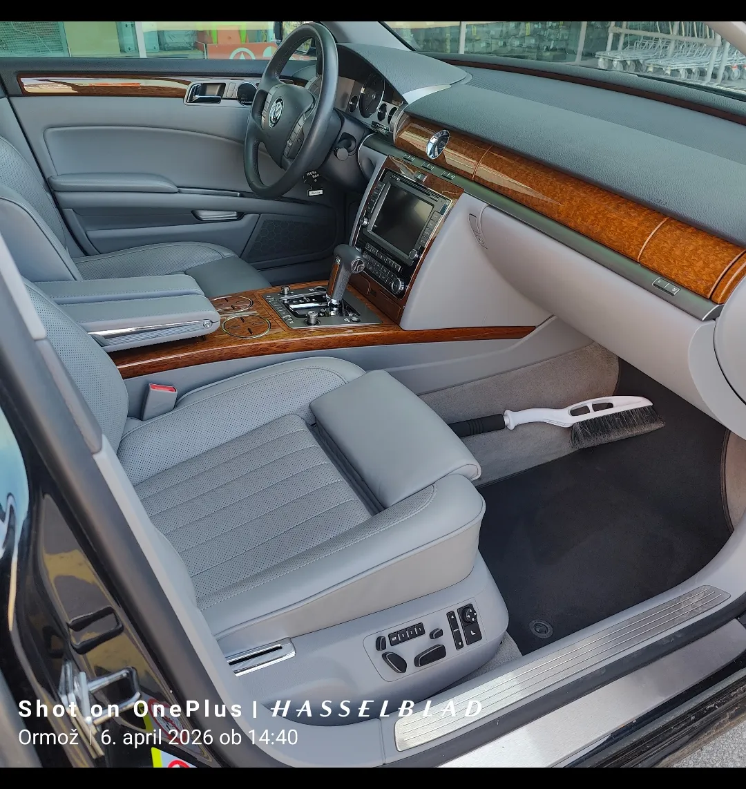 Notranja slika - VW Phaeton - 3.0 TDI - 5