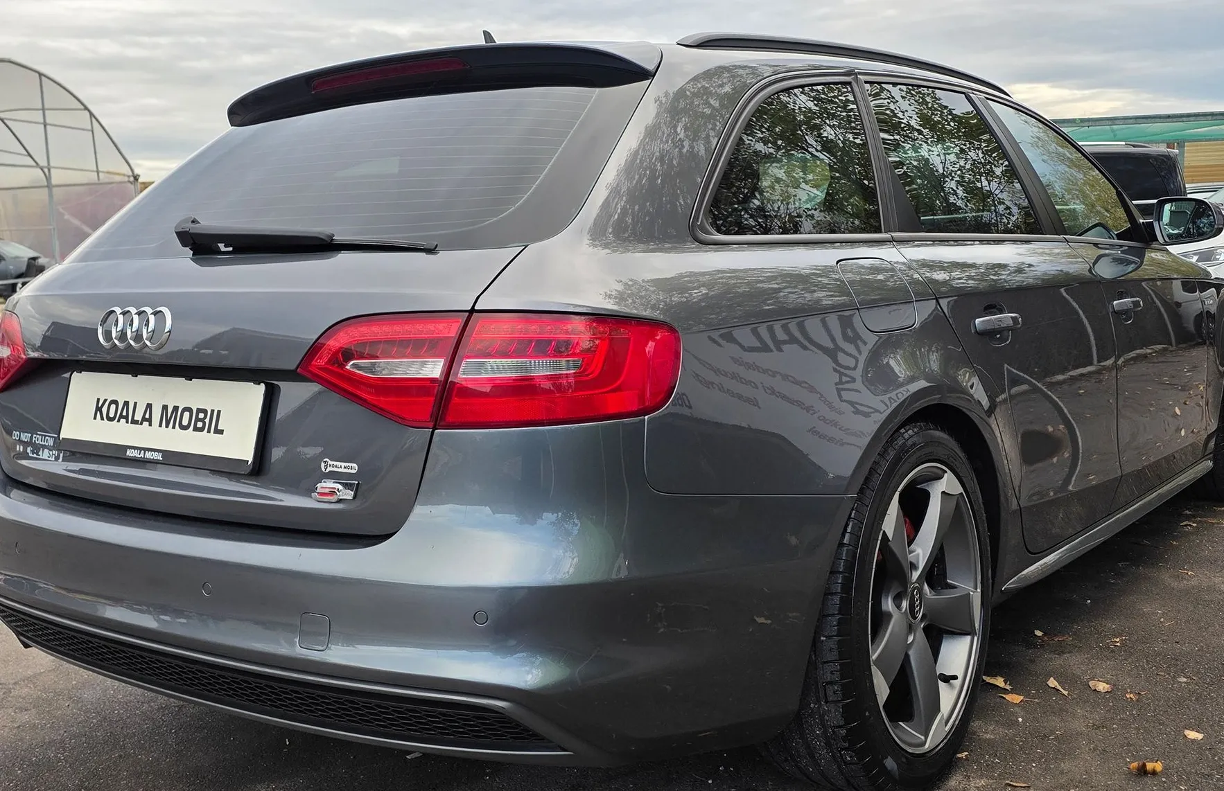 Zunanja slika - Audi A4 - Avant 2.0 TDI MULTITRONIC S-LINE BI-XENON-NAVI-ALU-PDC - 4