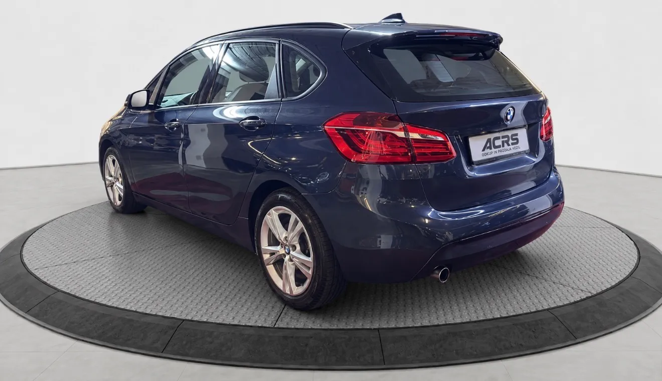 Zunanja slika - BMW Serija 2 - Bmw 218d Active Tourer M paket - 2