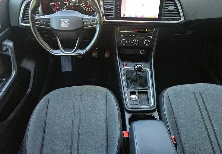 Zunanja slika - Seat Ateca - 2.0 TDI 1.LASTNIK °FULL-LED° °KAMERA° °17-COL° - 10