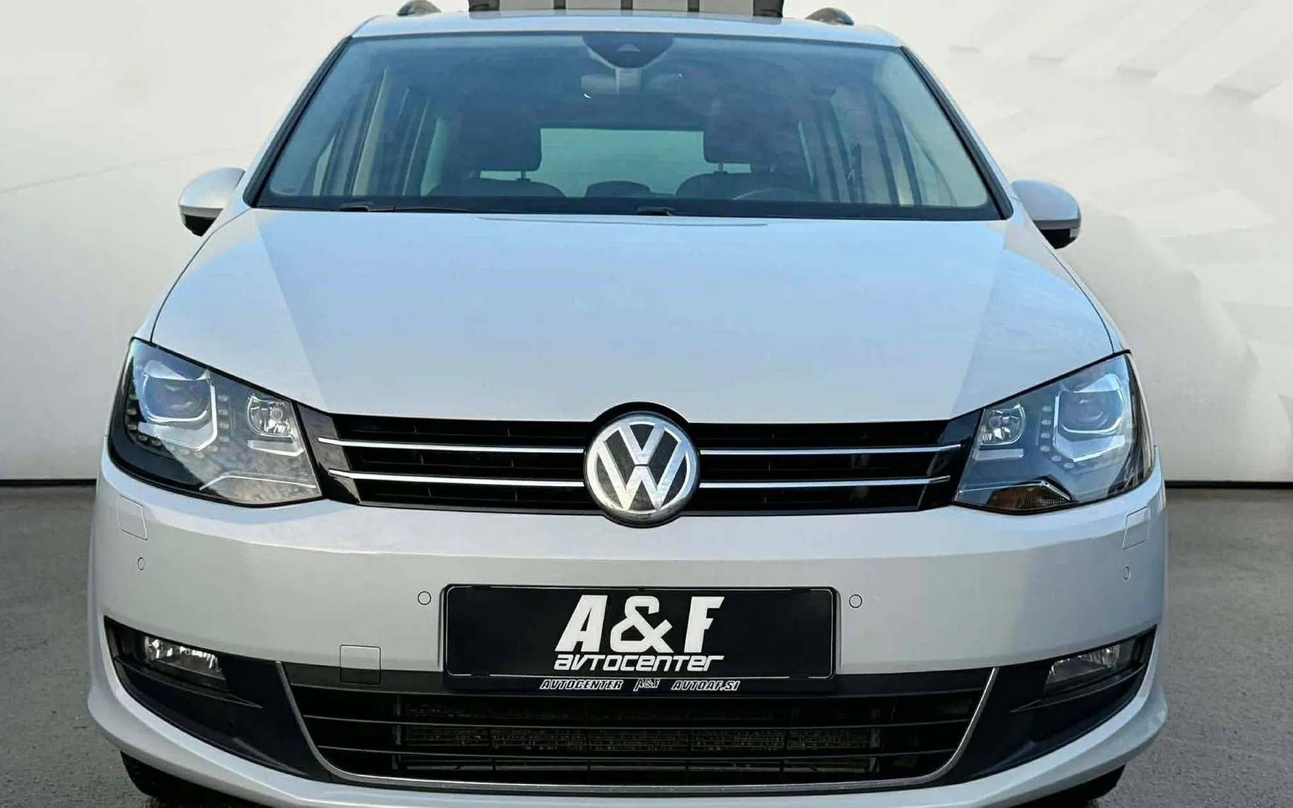 Zunanja slika - VW Sharan - 2.0 TDI-DSG-H LINE-PANORAMA-LIZING ZA TUJCE-KAME.. - 2