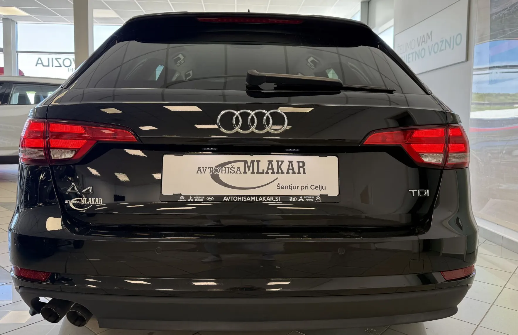 Zunanja slika - Audi A4 - Avant 2.0 TDI ultra Sport S tronic 140 KW - 5