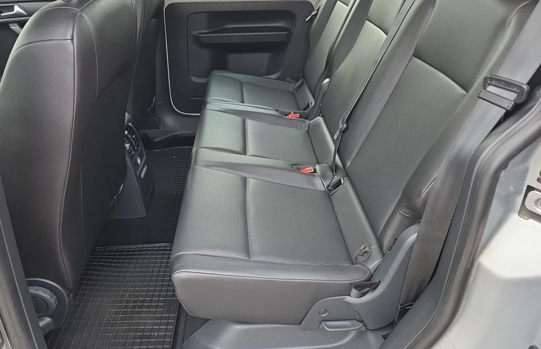Zunanja slika - VW Caddy - 2.0 TDI 110KW - 11