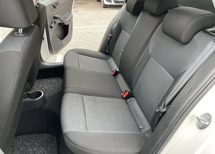 Zunanja slika - Škoda Rapid - 1.2 TSI ACTIVE - 8