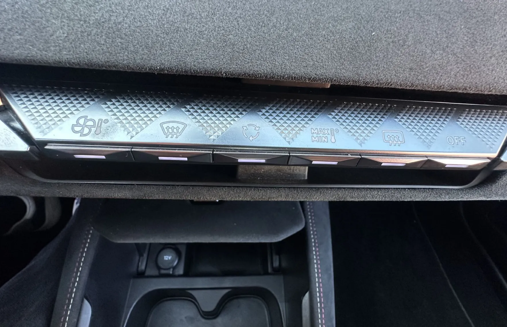 Zunanja slika - DS DS 4 - Performance Line Avt.KAMERA.NAVI.24 MES.JAMSTVO - 11