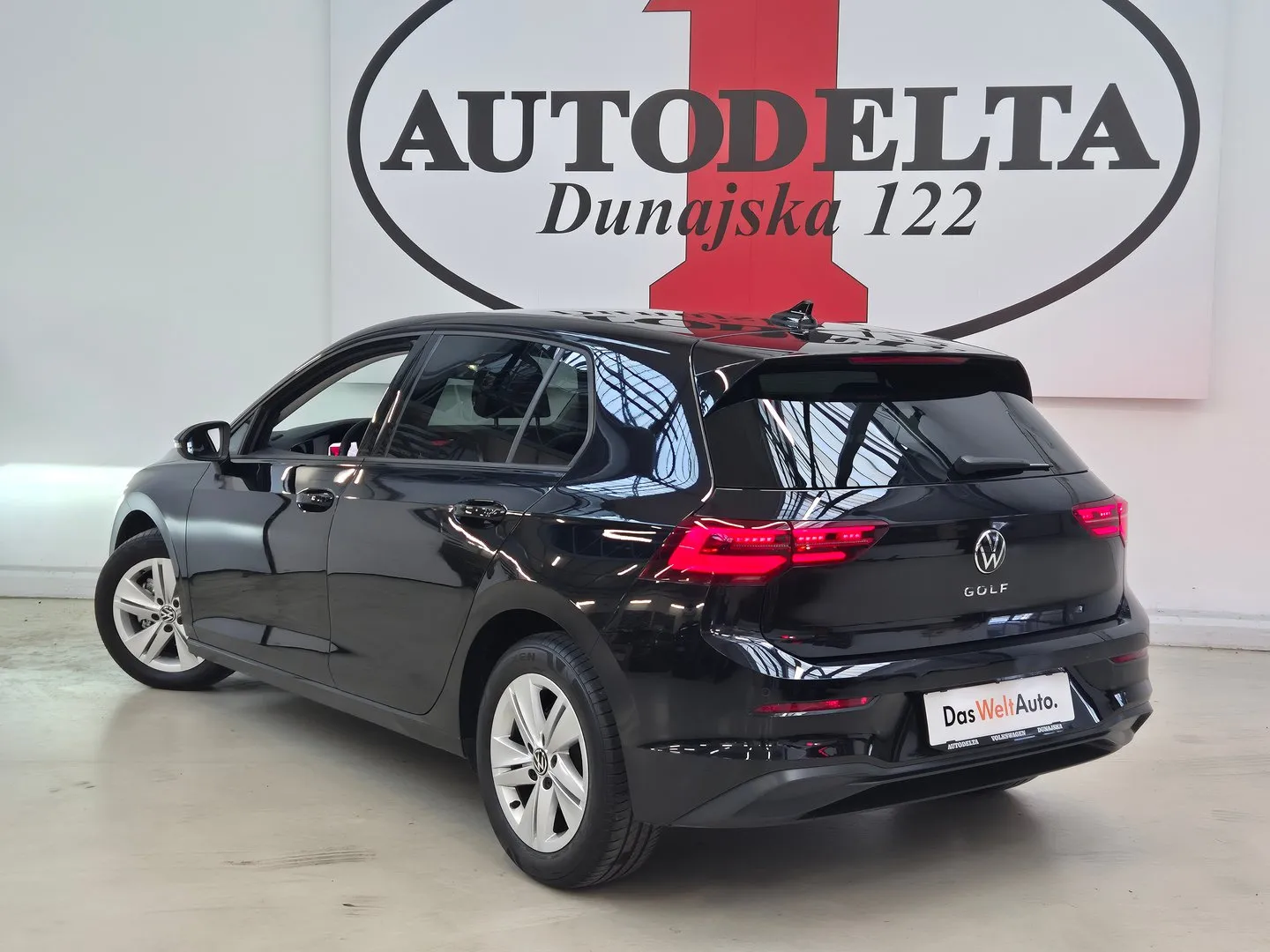 Zunanja slika - Volkswagen Golf - Style 2.0 TDI DSG - 4