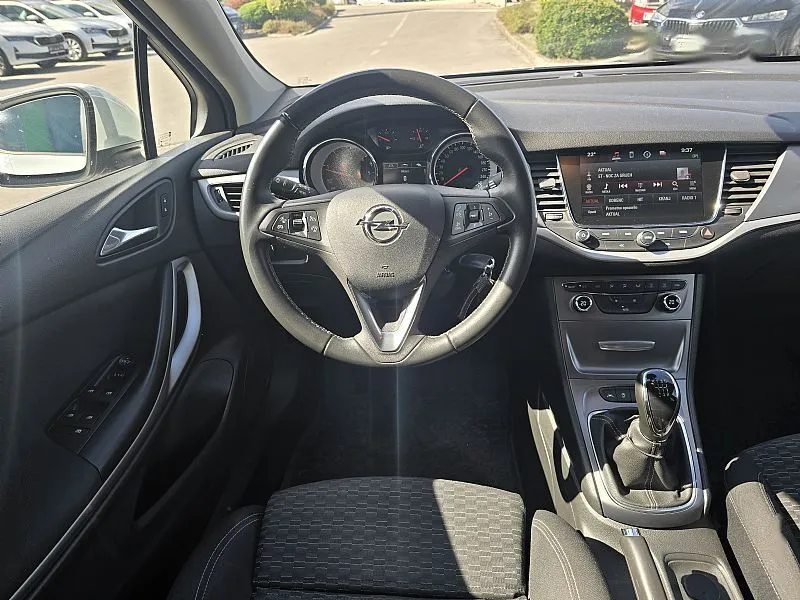 Zunanja slika - Opel Astra - 1.6 CDTI 81KW ST - 11