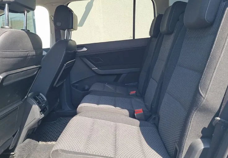 Zunanja slika - Volkswagen Touran - 1.6 TDI BMT Comfortline DSG 7 SEDEŽEV.SERVISNA - 9