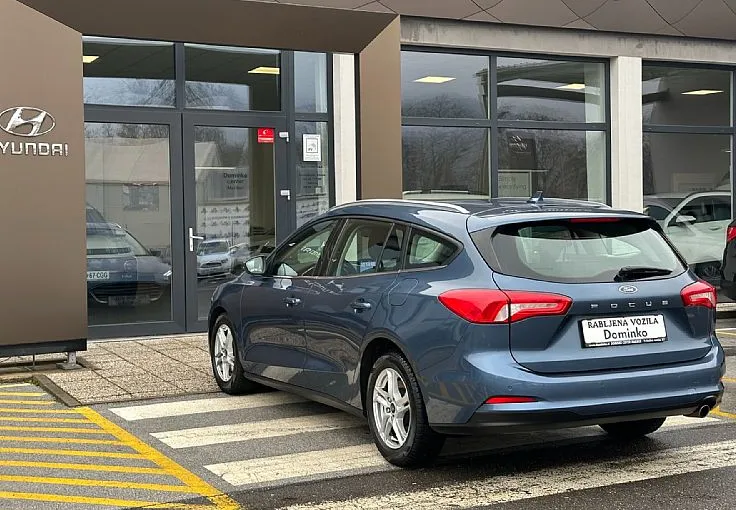 Zunanja slika - Ford Focus - Karavan 1.5 EcoBlue°°2.Lastnik°°Opravljen servis - 3