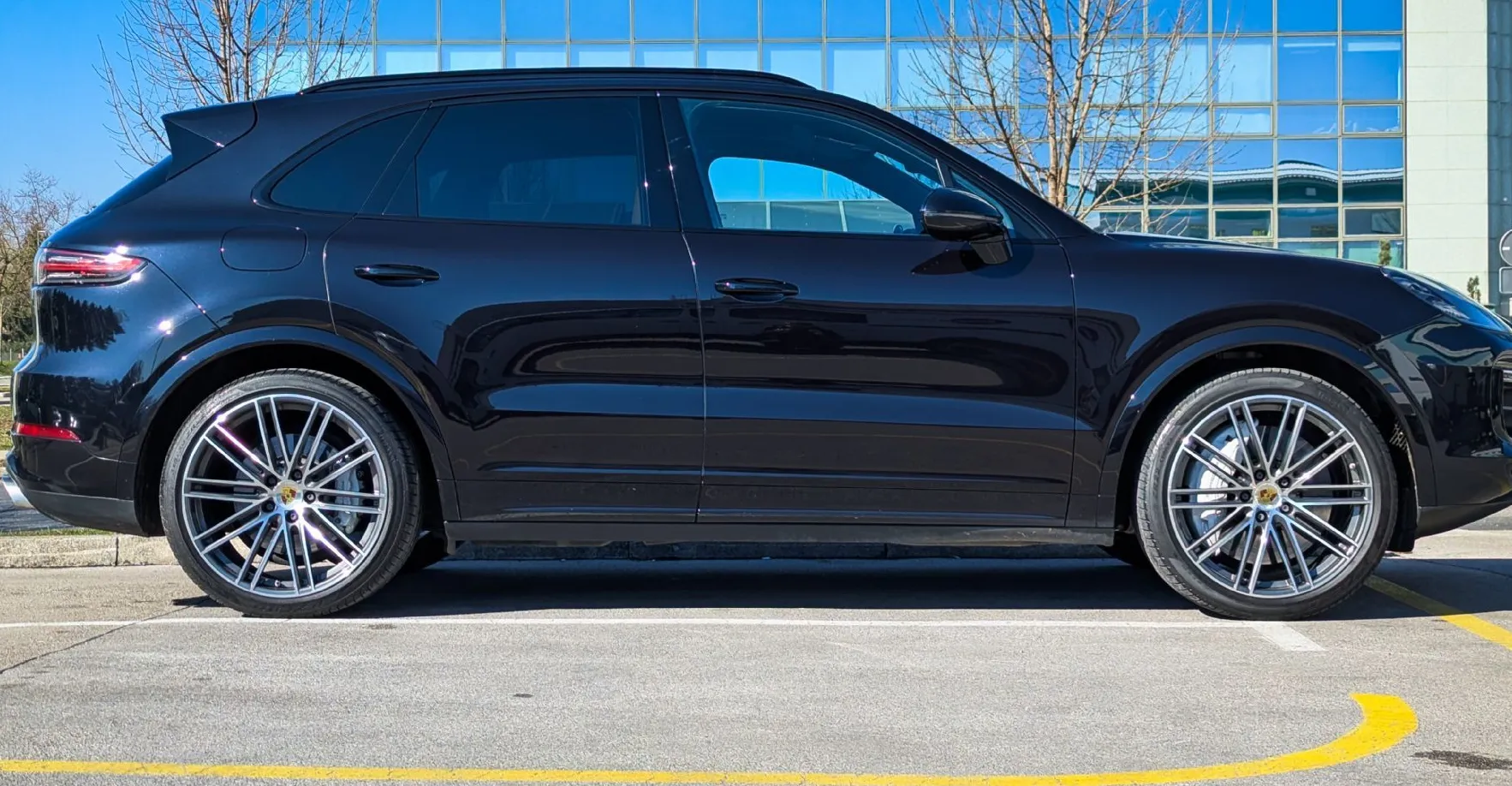 Zunanja slika - Porsche Cayenne - 4.0 Turbo Tiptronic PDCC PASM PDLS+ PA 01 2028 - 4