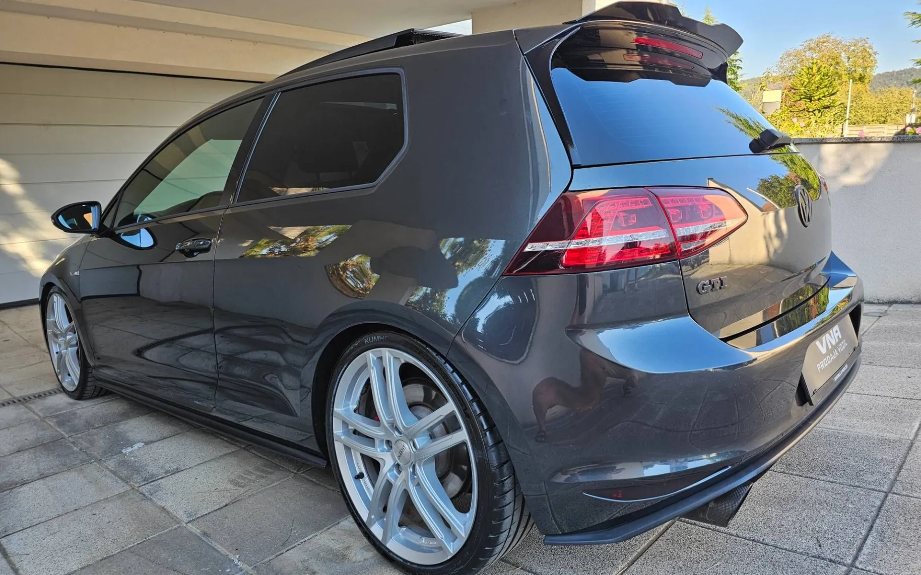 Zunanja slika - Volkswagen Golf - 2.0 GTI |STAGE-3|AKRAPOVIC|R600|ECUTEK|EIBACH|A19| - 4