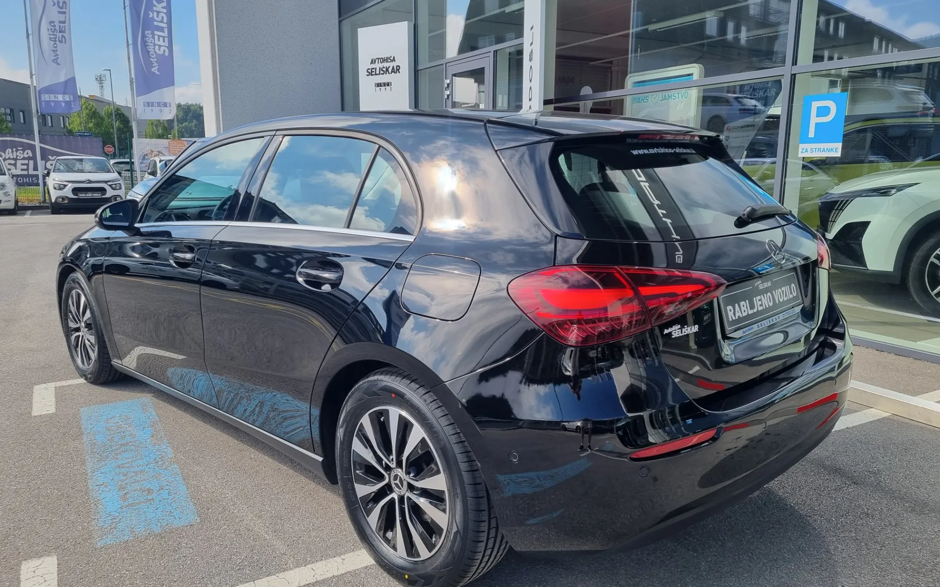 Zunanja slika - Mercedes-Benz A-Razred - A180 MHEV - AVTOMATIK-DAB-KAMERA-NAVIGACIJA - 19