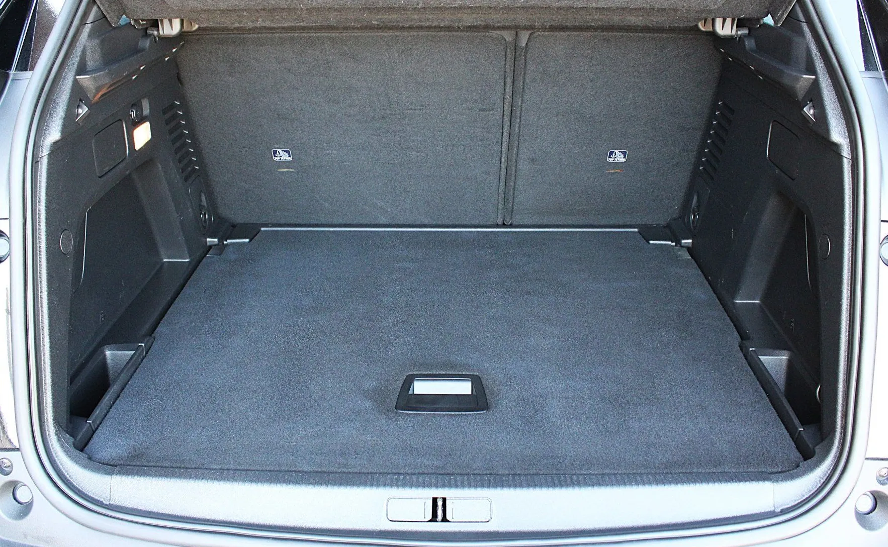 Zunanja slika - Peugeot 3008 - 1.5 BlueHDI 130 Active Pack Avt._LED_ALU_KAMERA - 15