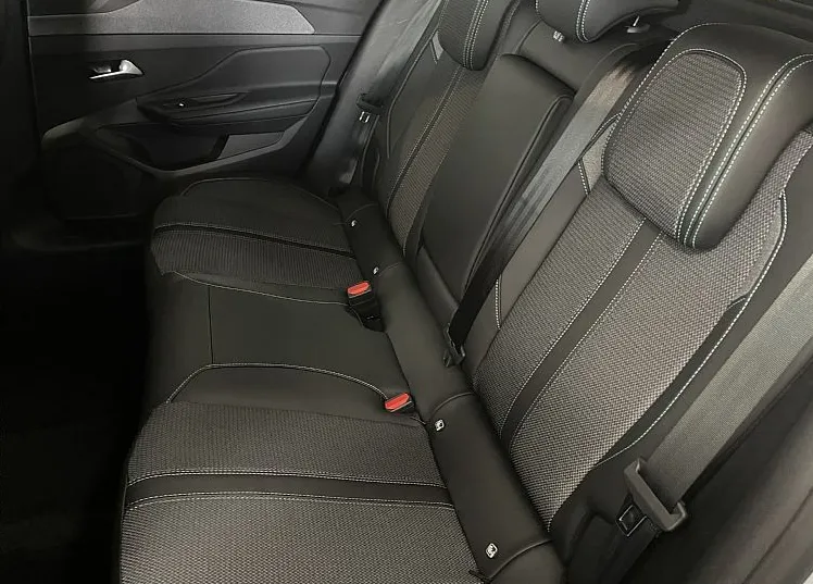 Zunanja slika - Peugeot 408 - ALLURE HIBRID 145 e-DCT6 €6.4 - 6