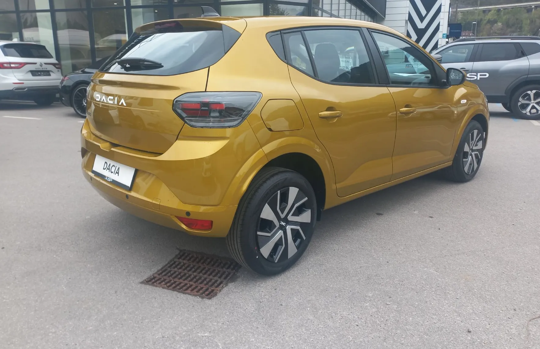 Zunanja slika - Dacia Sandero - 1.0 TCe 100 Expression - 4