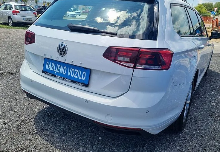 Zunanja slika - Volkswagen Passat - Variant 2.0 TDI DSG BUzSINES.KAMERA. ACC. MODIFICIRAN. - 4