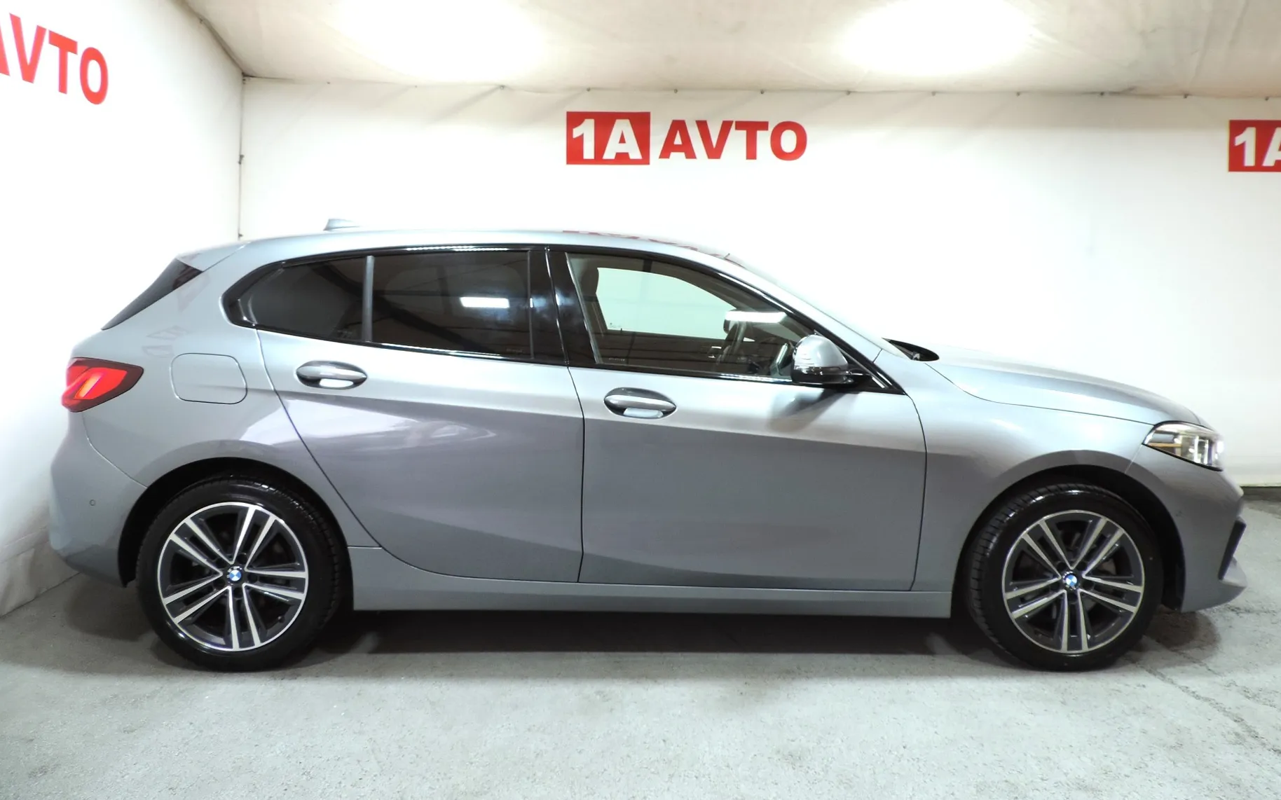 Zunanja slika - BMW Serija 1 - 116d Avt. KAMERA-LED-COCKPIT... - 4