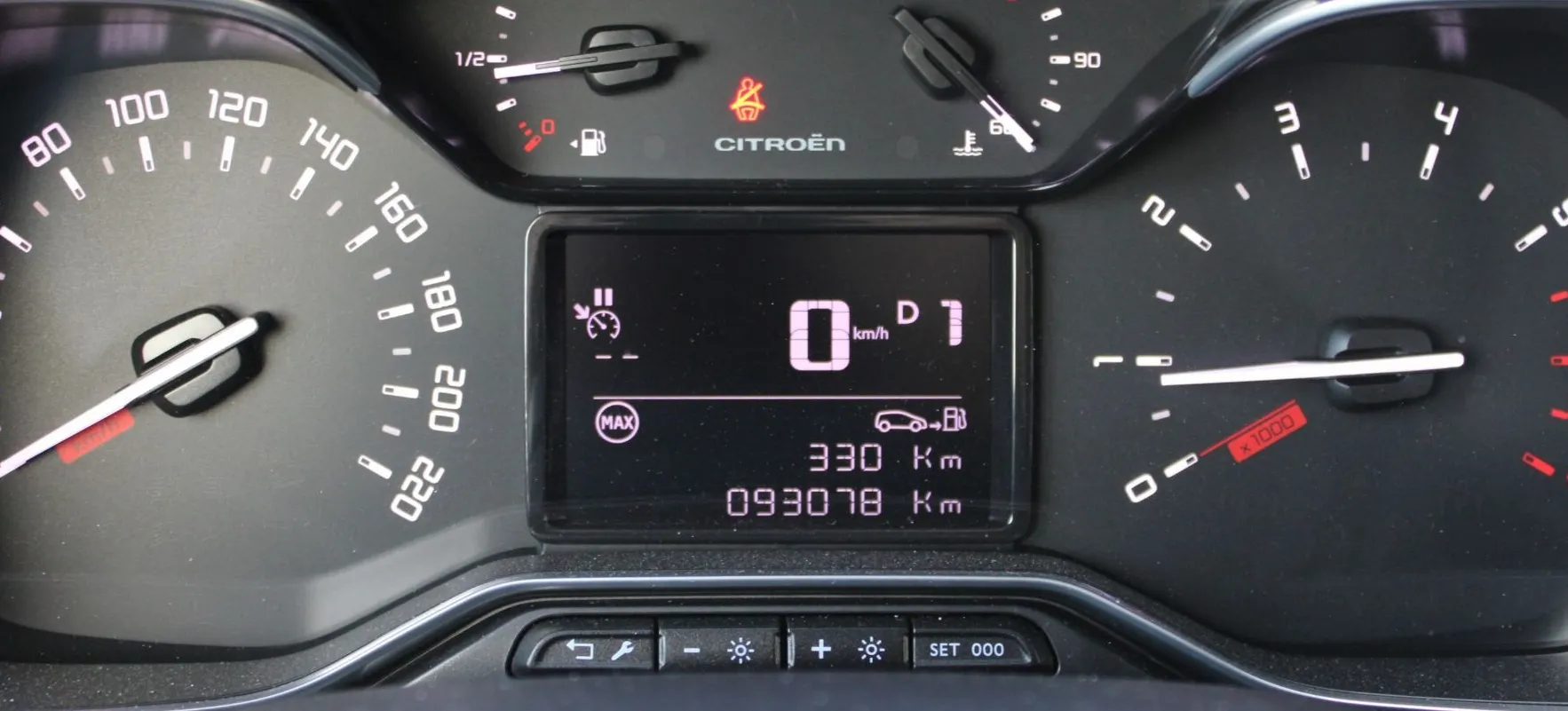 Zunanja slika - Citroën C3 Aircross - BlueHDi 120 S S EAT6 NAVI PDC - 20