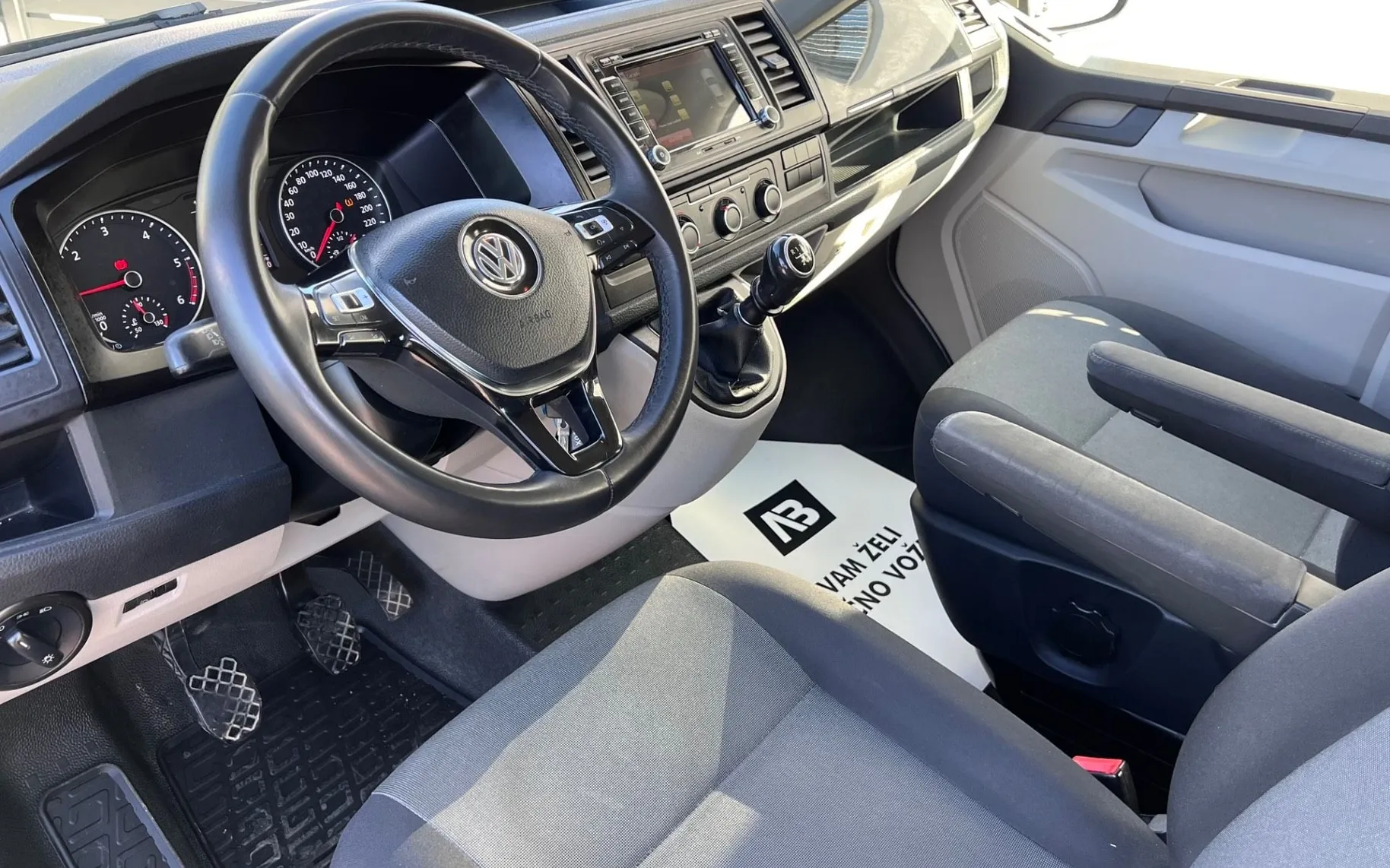 Notranja slika - Volkswagen Transporter - 2.0 TDI+150KM+SLO+1.LAST+KAMERA... - 10