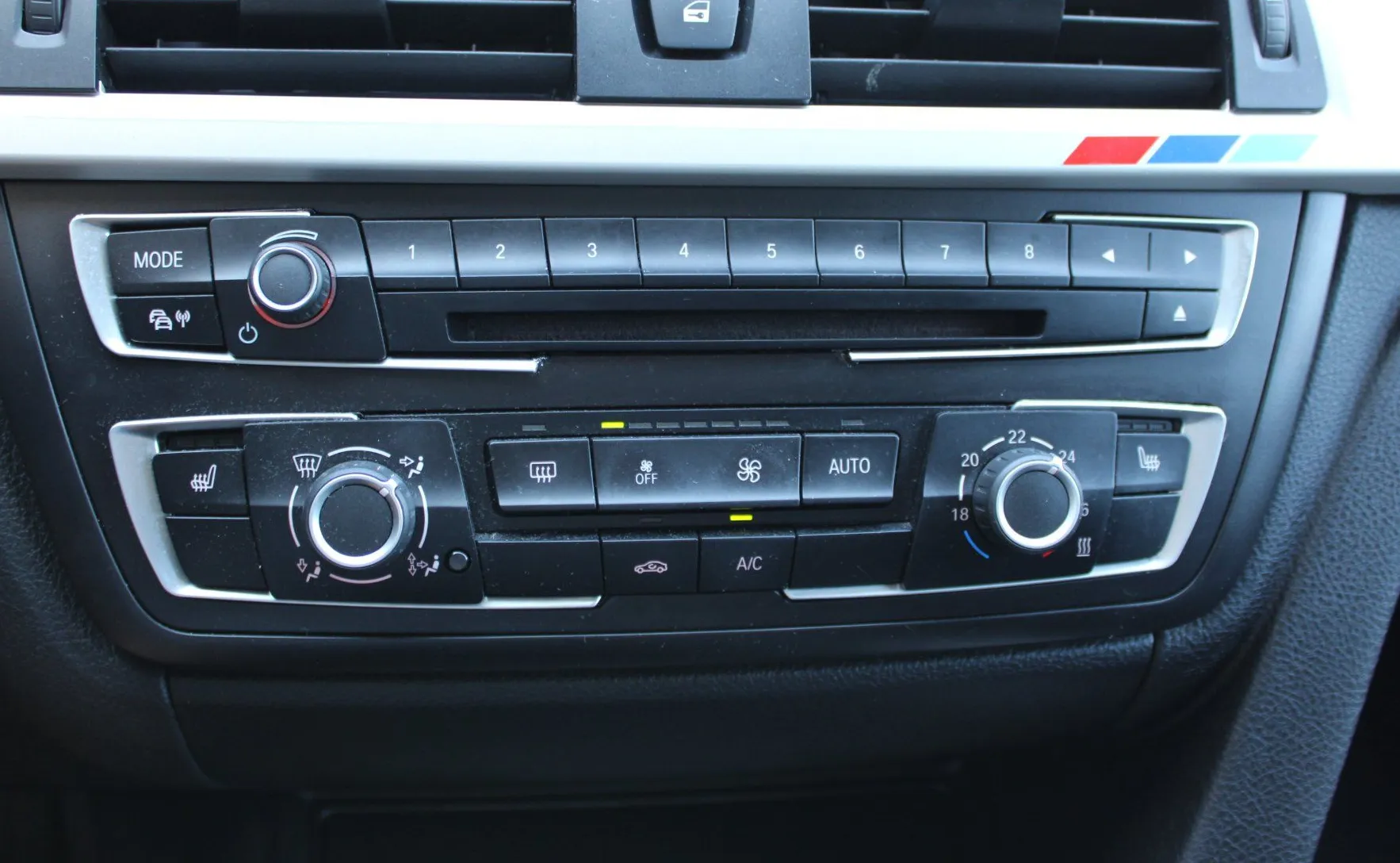 Zunanja slika - BMW Serija 3 - Touring: 318d Touring - 18