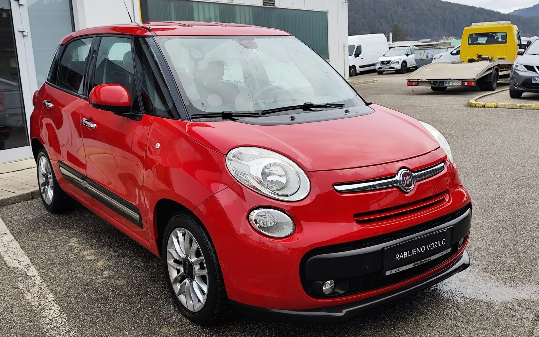 Zunanja slika - Fiat 500L - 0.9 TwinAir Turbo Lounge - 2