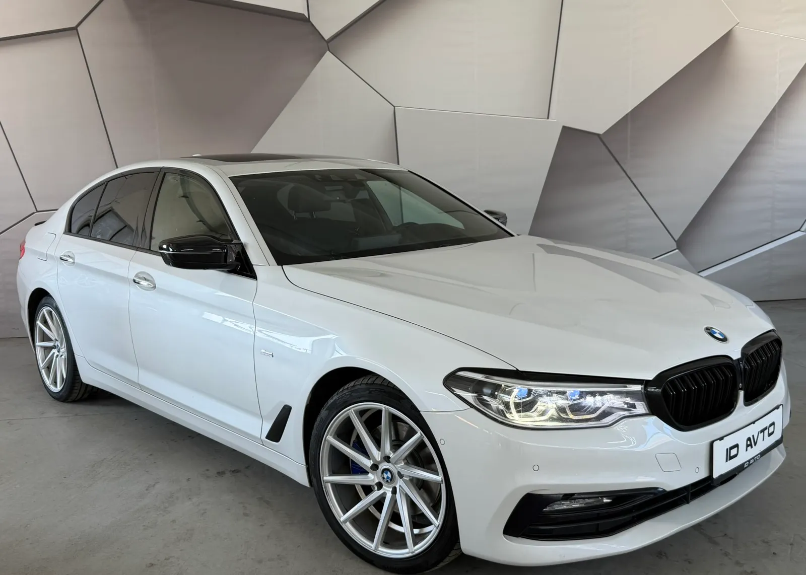 Zunanja slika - BMW Serija 5 - 520d Avt. - 3