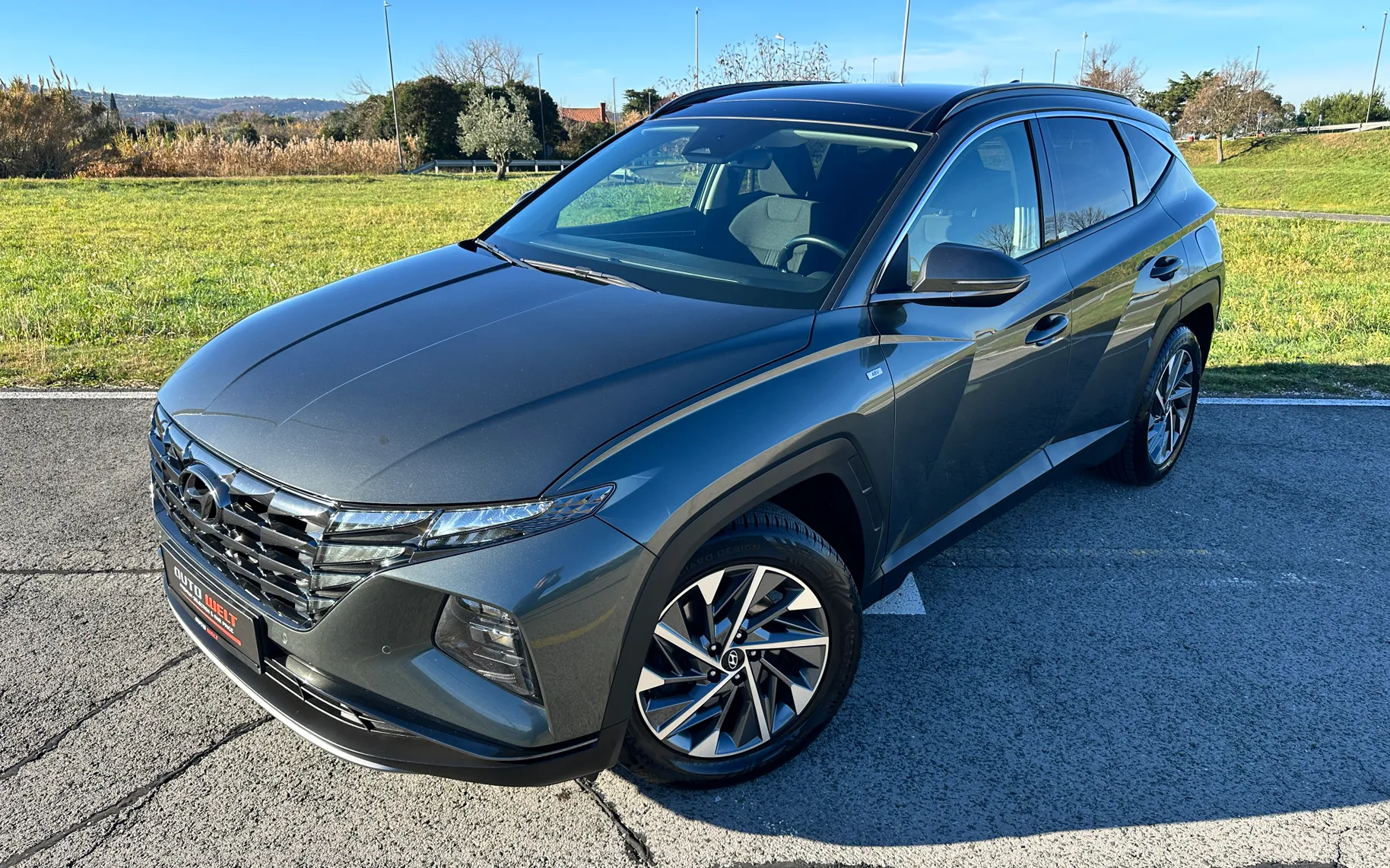 Zunanja slika - Hyundai Tucson - 1.6 CRDi PREMIUM 4WD-PANO-KAM-ACC-MOTOR U OKVARI - 11