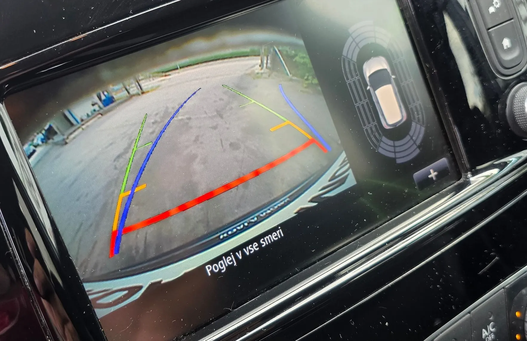 Zunanja slika - Renault Captur - TCe 90 INTENS LED-KAMERA-ALU PLATIŠČA-1.LASTNIK - 16