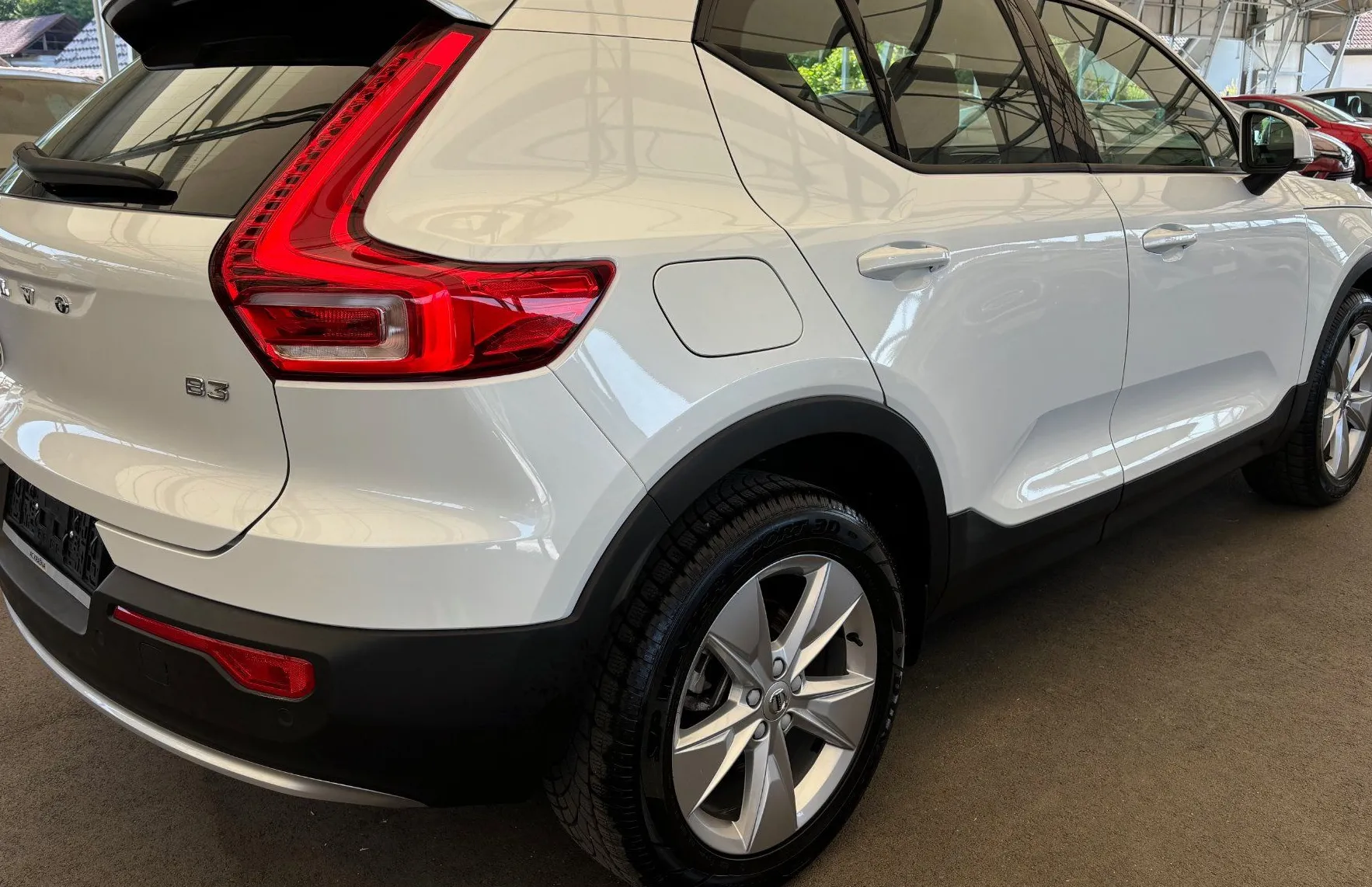 Zunanja slika - Volvo XC40 - B3P Nordic Core Avt. - 4