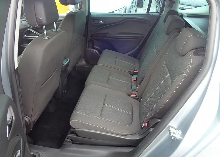 Zunanja slika - Opel Zafira - 1.6 CDTI 136hp-MAX OPREMA -KOMPLET VSI SERVISI - 8