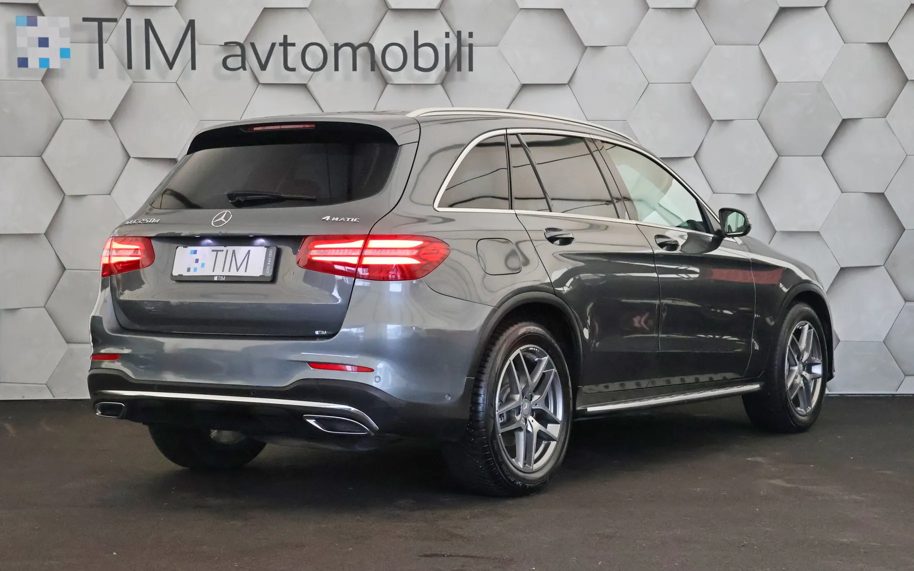 Zunanja slika - Mercedes-Benz GLC-Razred - GLC 250d 4-Matic 9G-Tronic AMG Line 204KM - 3
