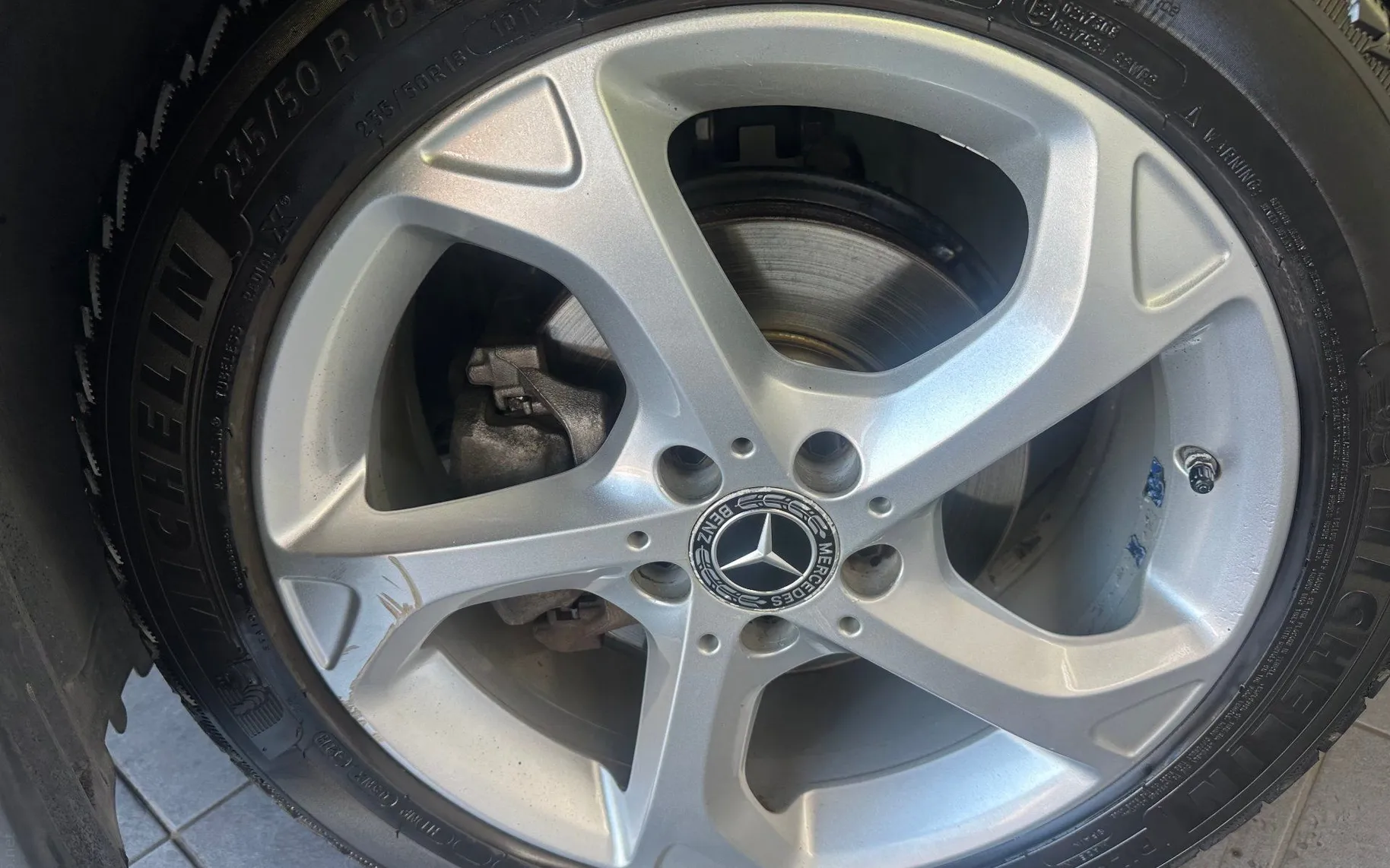 Zunanja slika - Mercedes-Benz GLA-Razred - GLA 180 Avt.KAMERA.USNJE.LED.NAVI. - 9