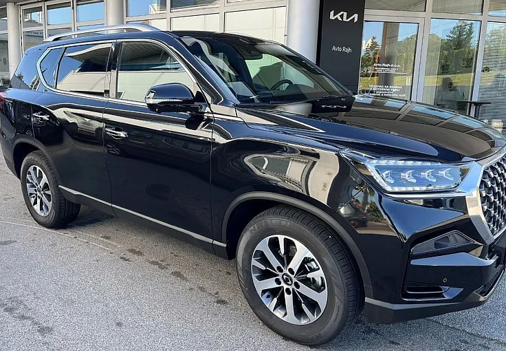 Zunanja slika - SsangYong Rexton - 2.2 XDi Limited+ 4x4 AT - 3