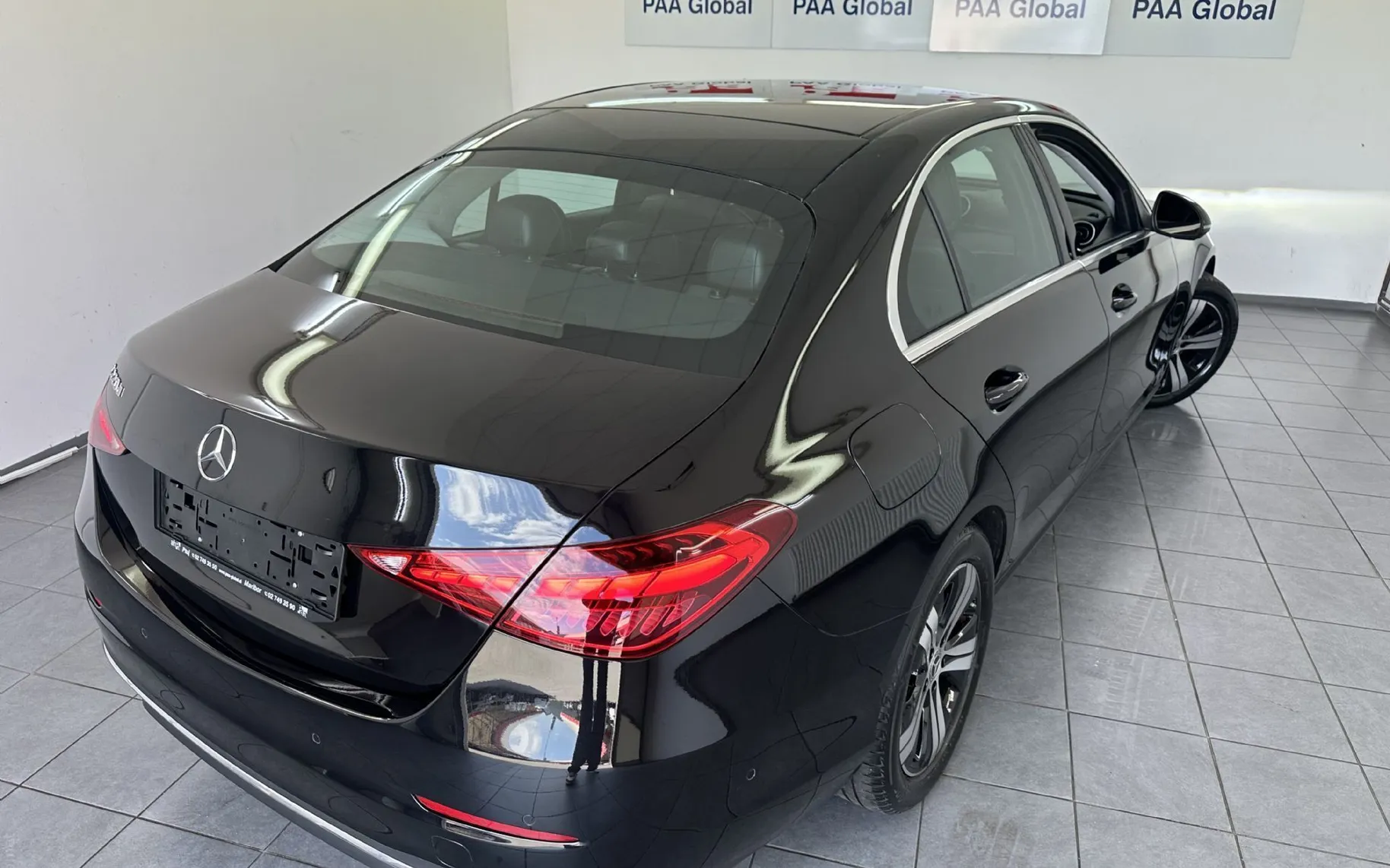 Zunanja slika - Mercedes-Benz C-Razred - C 220 d Avt.KAMERA.LEDNAVI.USNJE.ACC.SAMO 8.460 KM - 12