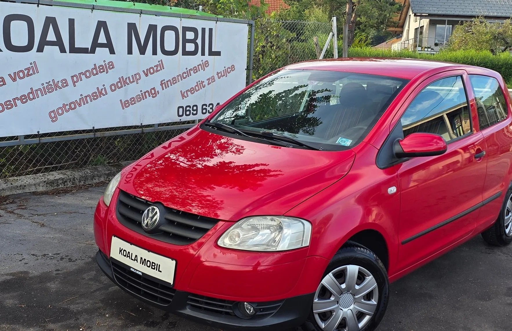 Zunanja slika - Volkswagen Fox - 1.2 KLIMA-SLOVENSKI-2.LASTNIK-ZELO LEP - 17