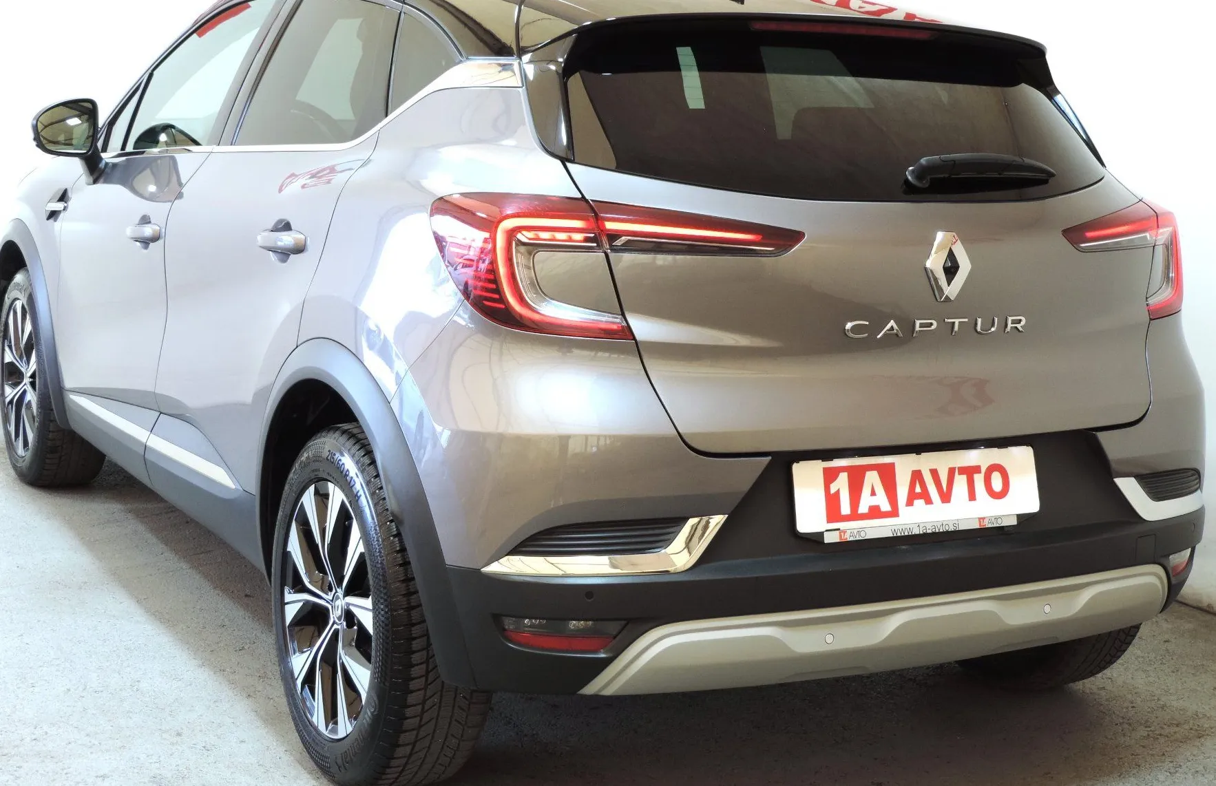 Zunanja slika - Renault Captur - TCe 90 Techno LED-KAMERA-KEYLESS - 7