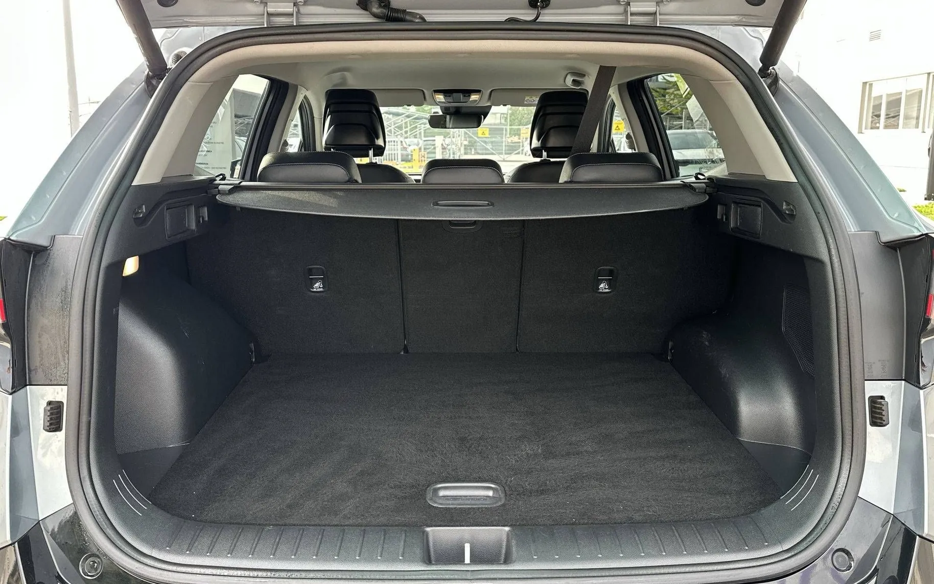 Notranja slika - KIA Sportage - 1.6 T-GDI MHEV EX Style ISG DCT - 12